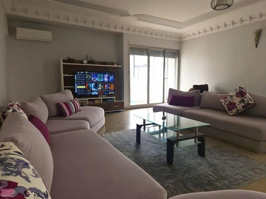 Elegant Appartement De 2 Chambres Sur Bd Anfa Casablanca Apartamento