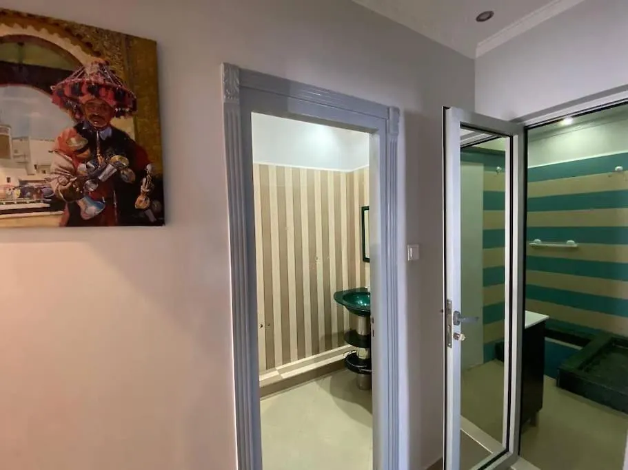 Elegant Appartement De 2 Chambres Sur Bd Anfa Casablanca